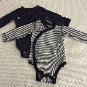 Hanna Andersson Moon and Back Onsies (2)